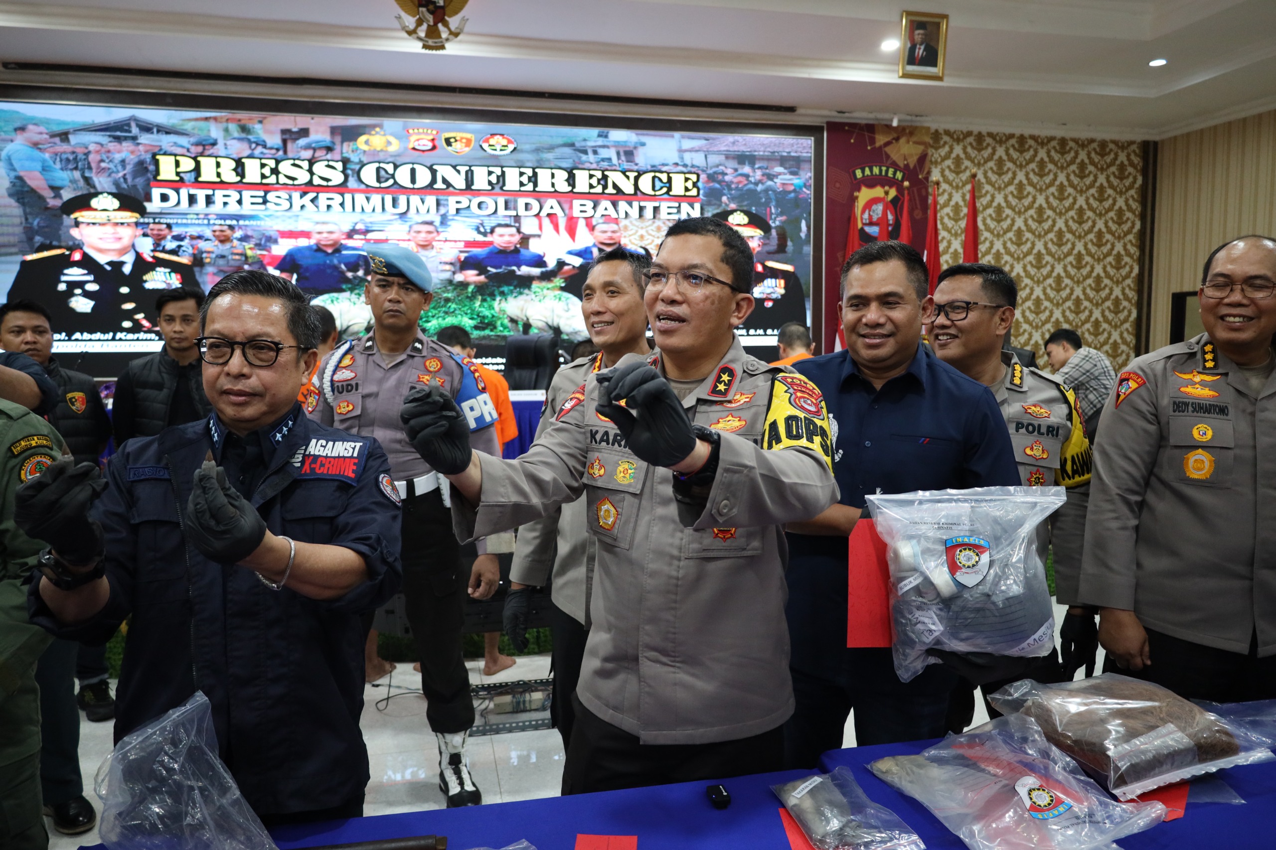 Polda Banten Ungkap Kasus Kelanjutan Pemburuan Liar Badak Bercula Satu di TNUK