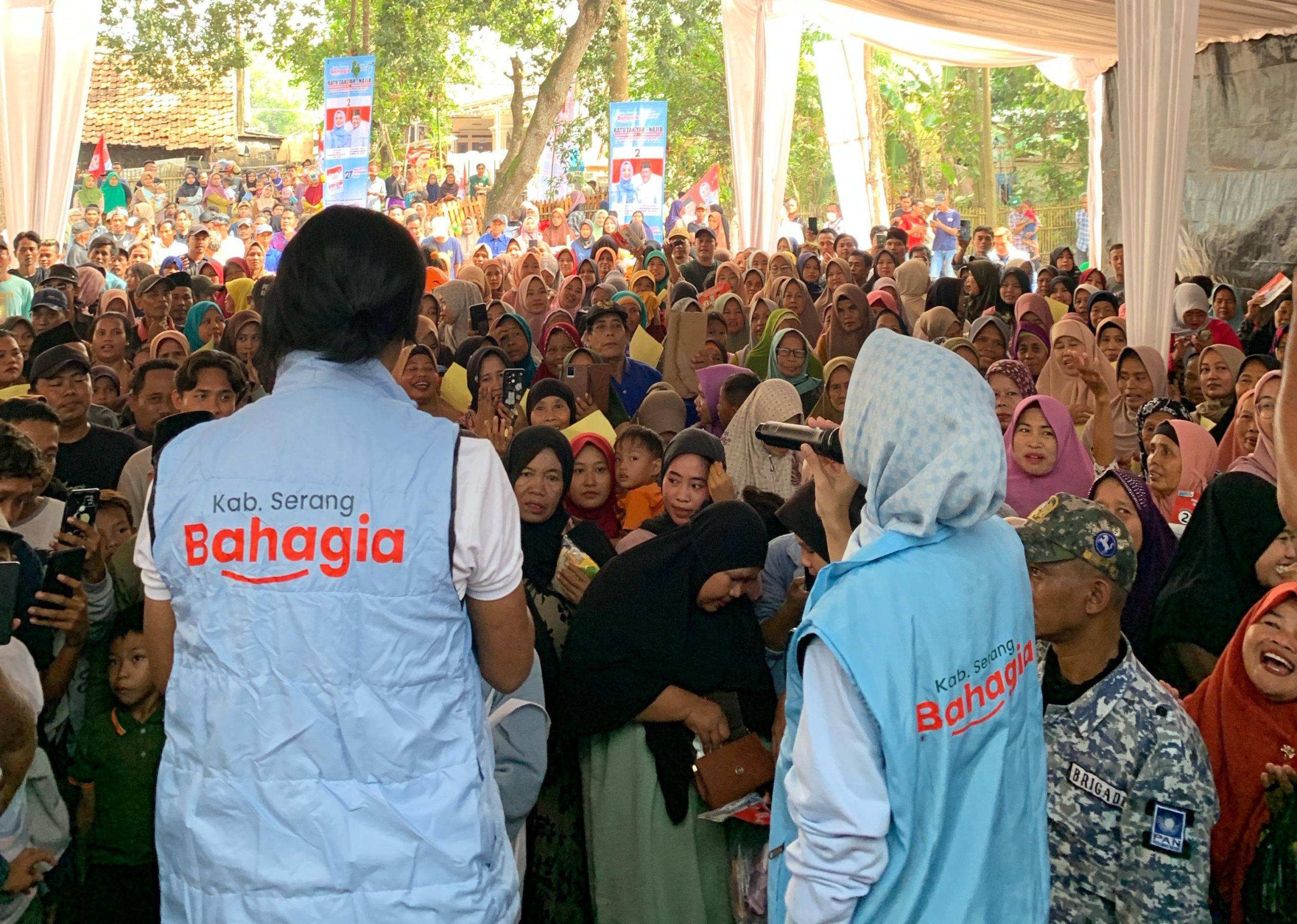 Kunjungi Kecamatan Bandung, Calon Bupati Serang Ratu Zakiyah Akui Aspirasi Daerah Hampir Sama