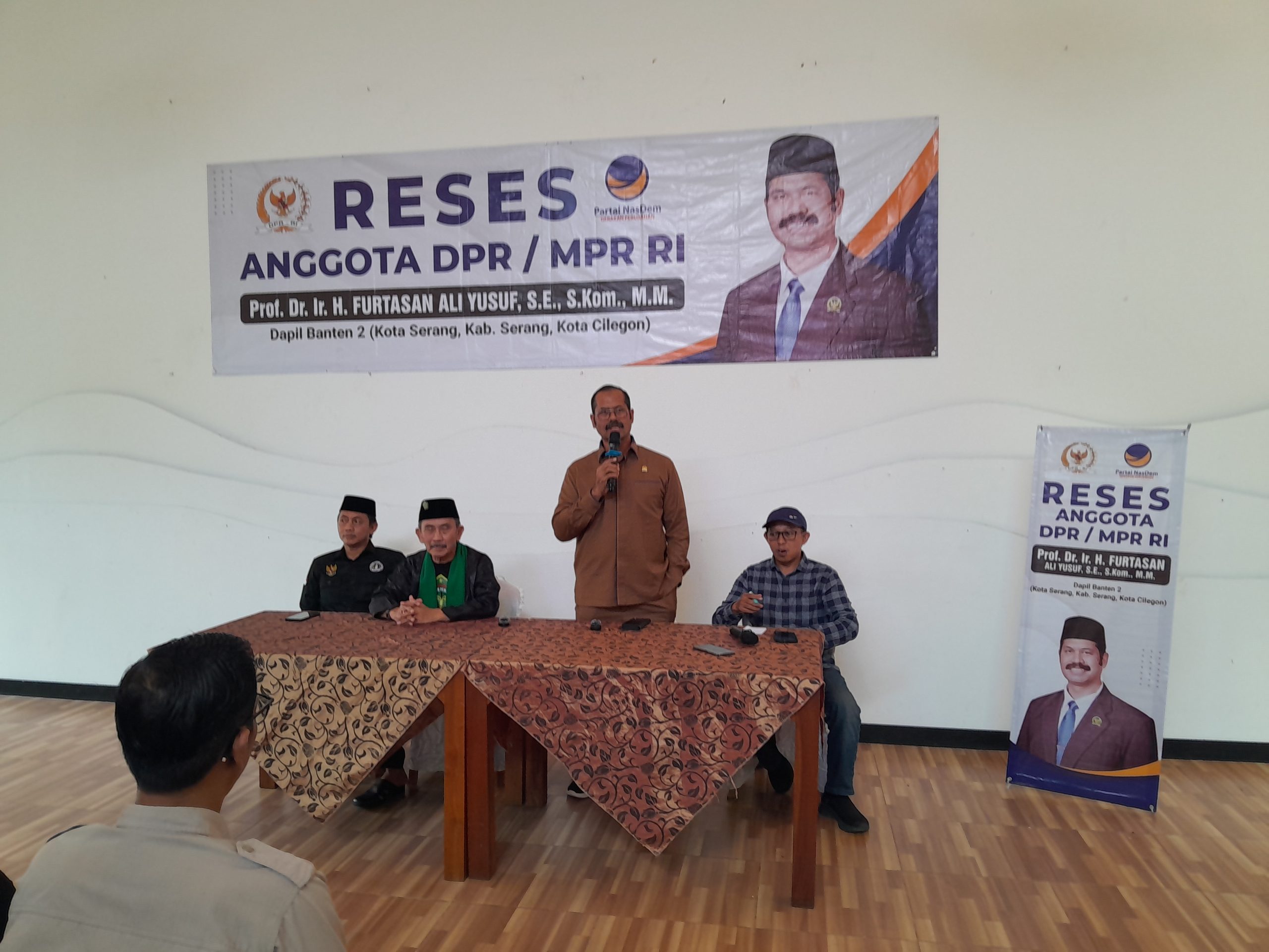 Serap Aspirasi Masyarakat, Anggota DPR RI FAY Diminta Fasilitasi Gedung Kesenian