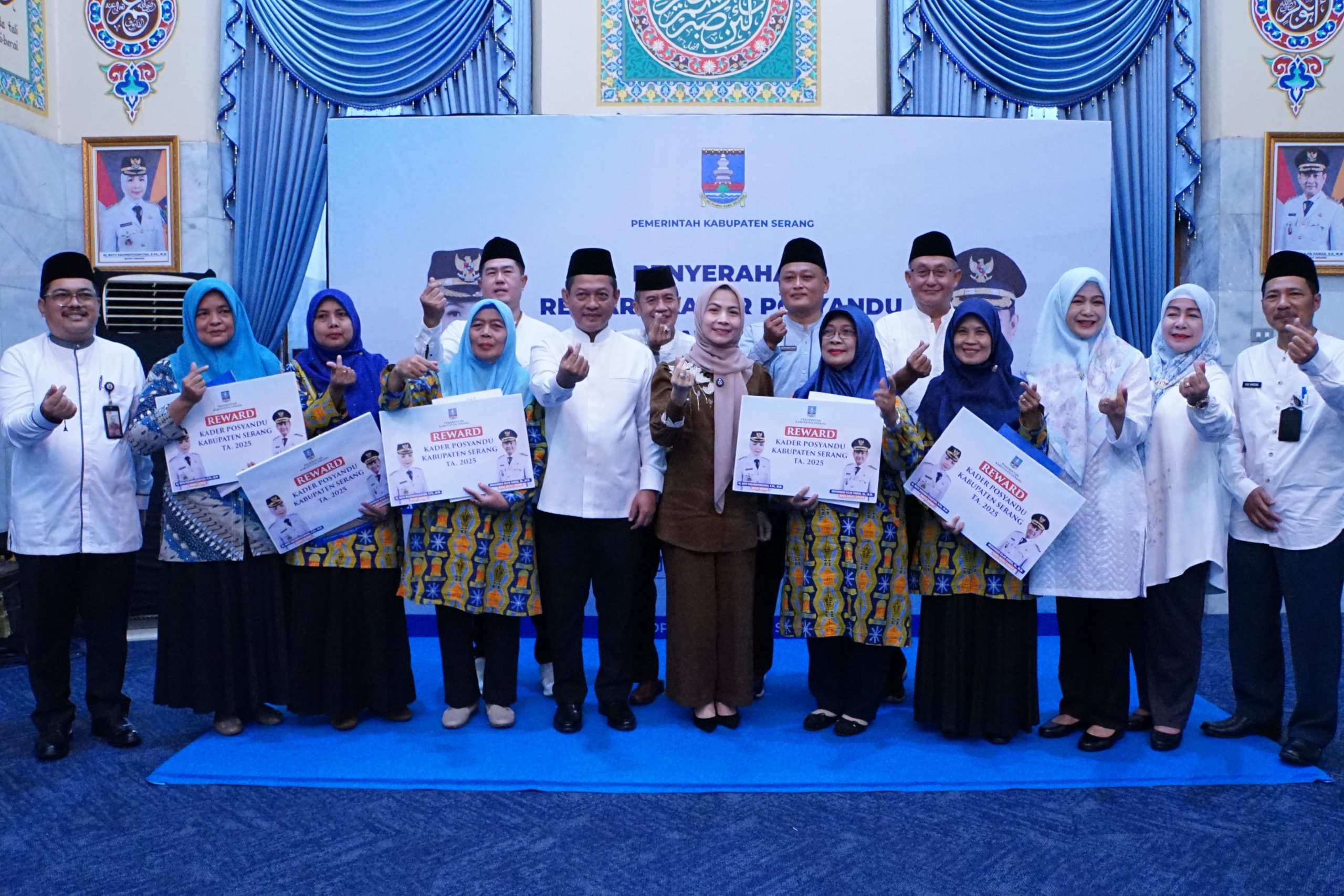 Tepati Program 100 Hari Kerja, Bupati Serang Ratu Zakiyah Berikan Reward kepada Kader Posyandu