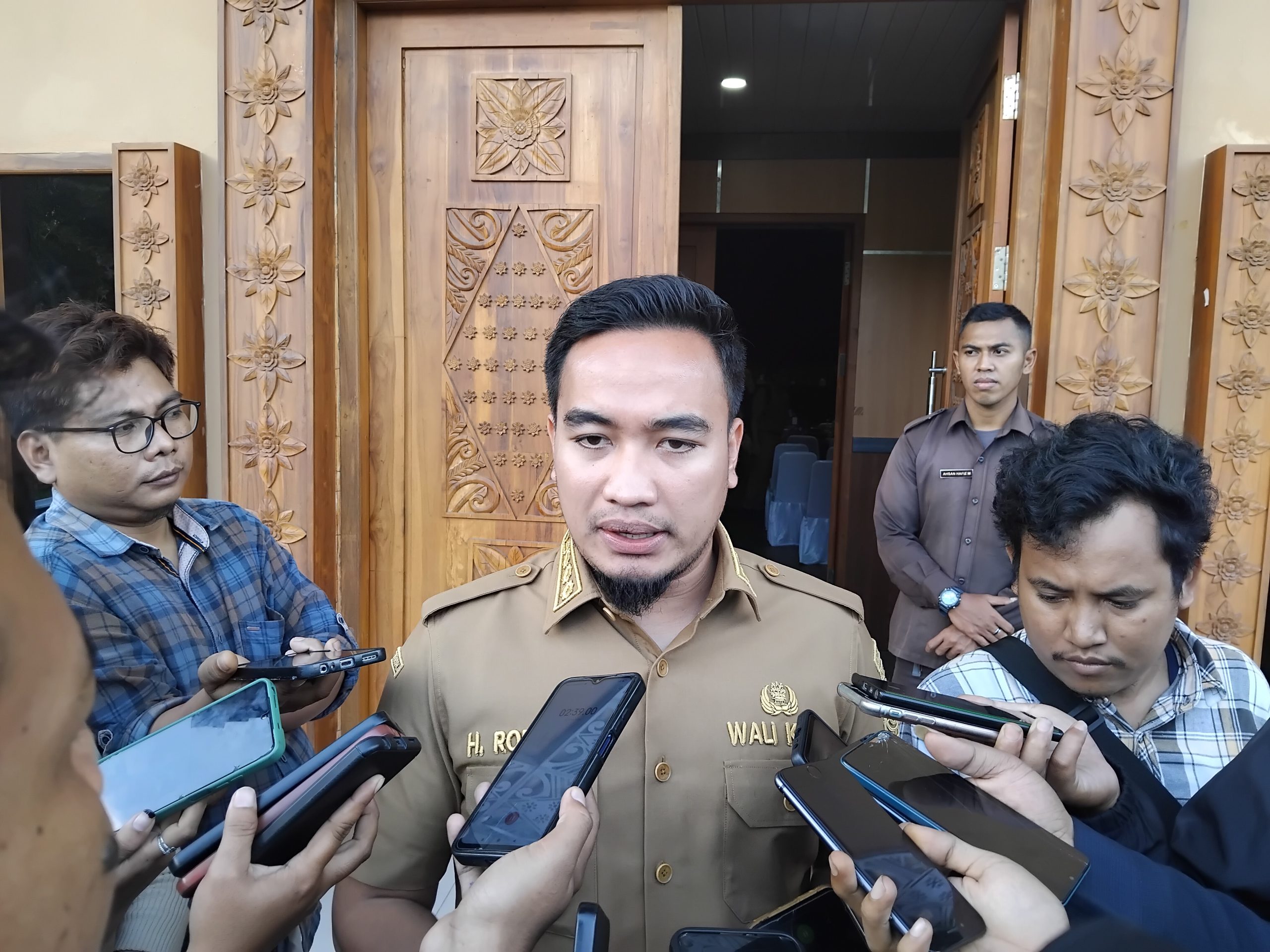 Walikota Cilegon Robinsar Pastikan Tidak Bagi-Bagi Proyek di CAA, DPMPTSP Leading Komunikasi