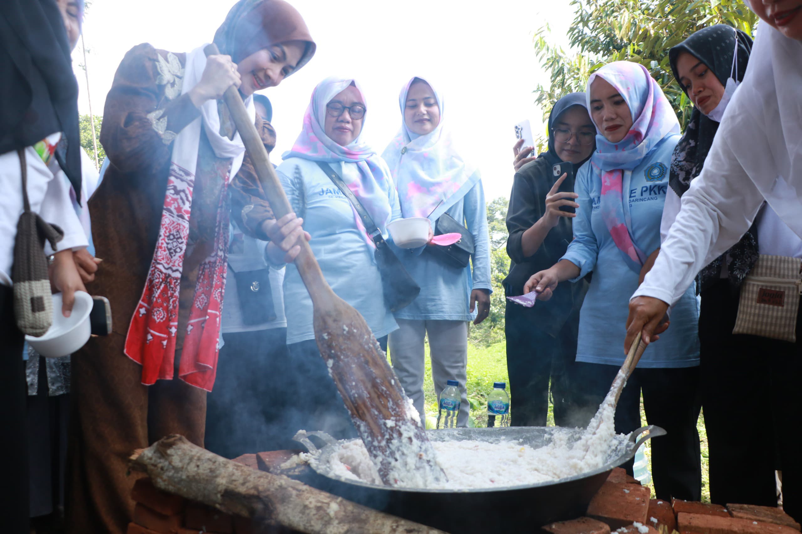Bupati Ratu Zakiyah Ungkap Festival Bubur Asyuro Selaras dengan Visi Kabupaten Serang Bahagia