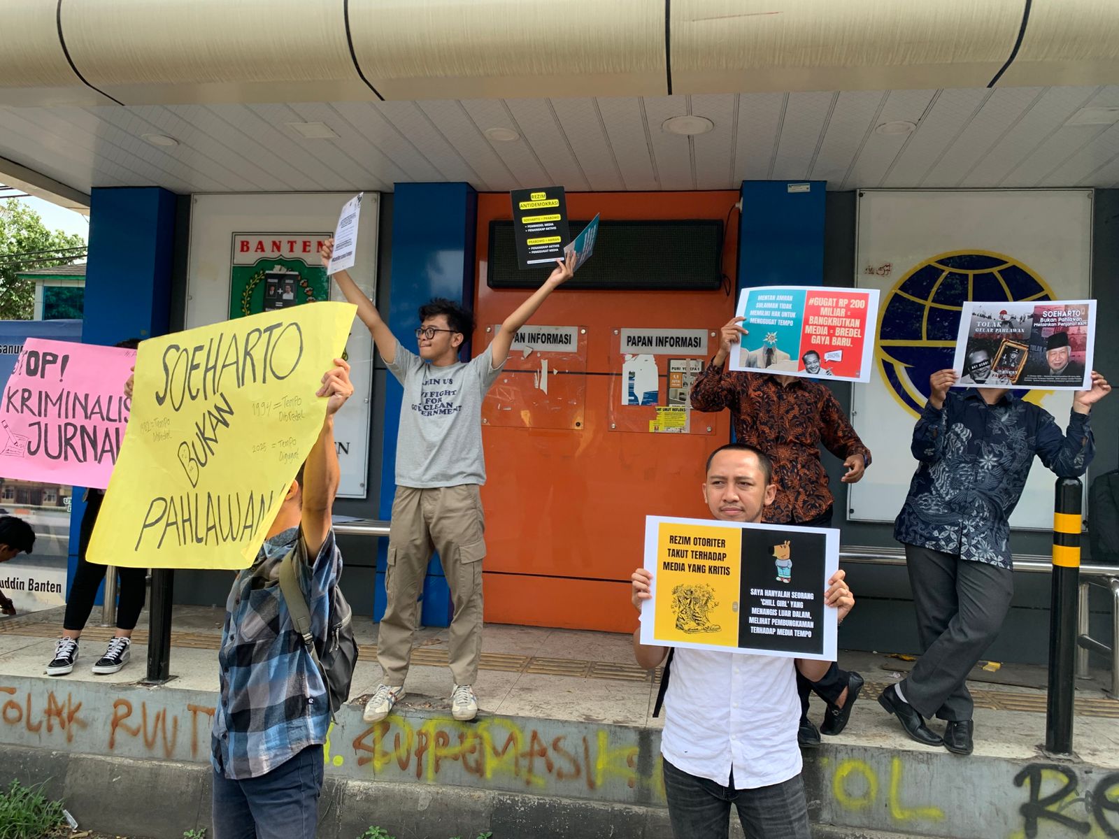 Ketika Kritik Dianggap Kejahatan, Solidaritas Jurnalis Muda Banten Serukan Dukungan untuk Tempo