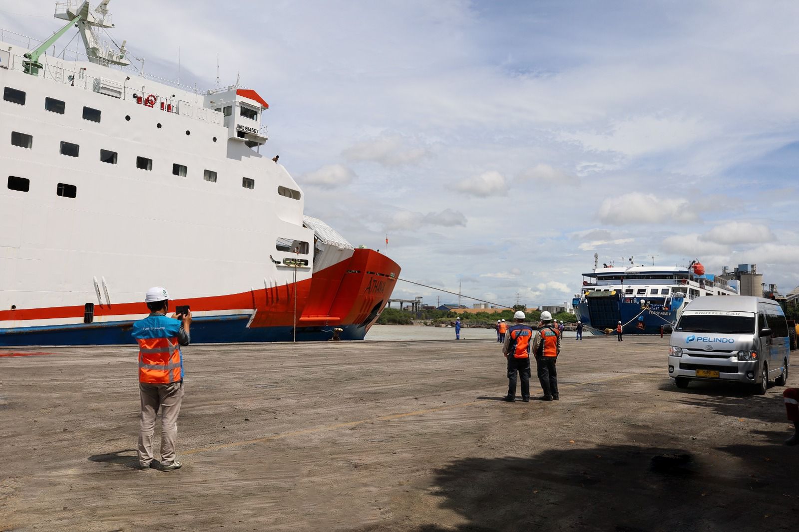 Hari Ke-5 Arus Penyeberangan di Pelabuhan Ciwandan Terpantau Lancar dan Terkendali