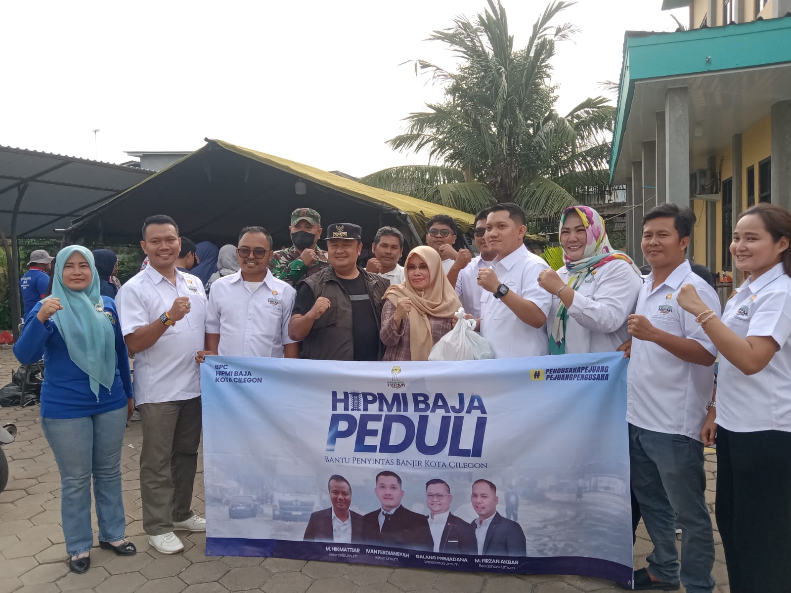 HIPMI Baja Kota Cilegon Salurkan 250 Paket Sembako untuk Bantu Warga Terdampak Banjir di Ciwandan