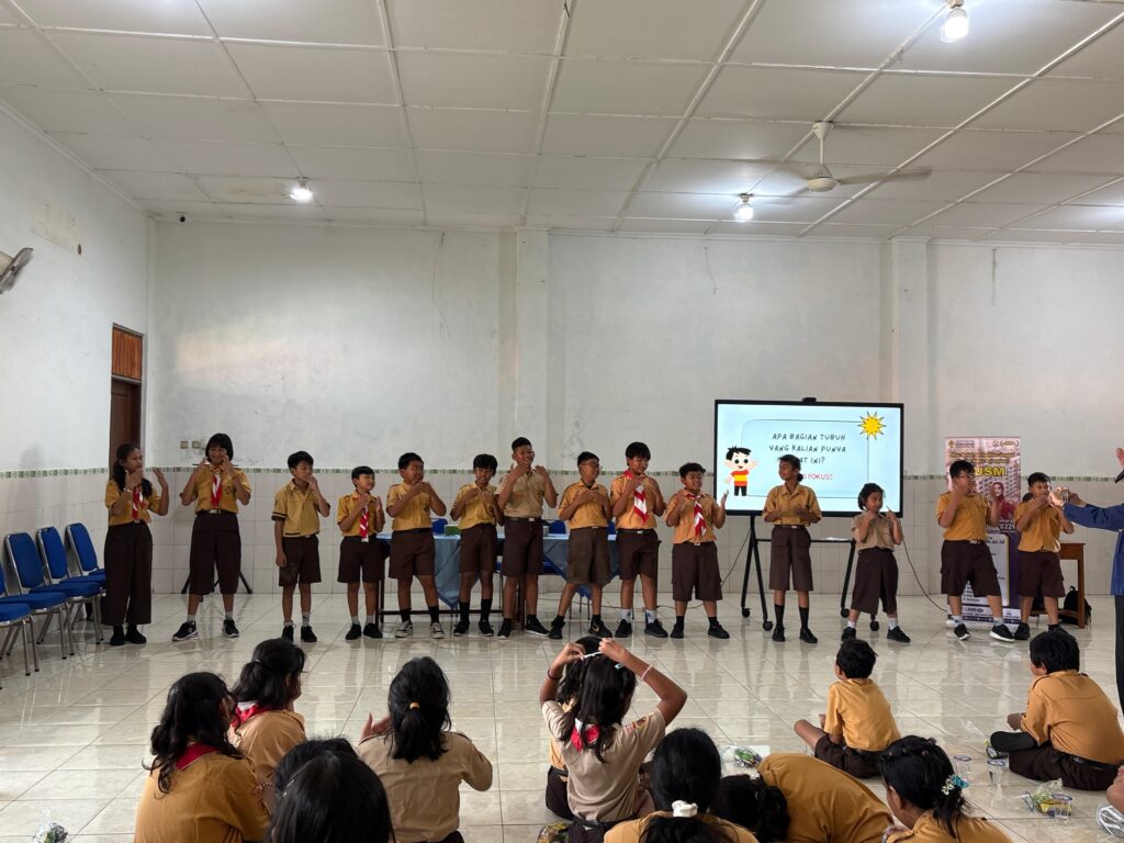 Para siswa antusias mengikuti kegiatan.